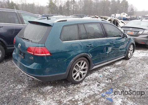2018 Volkswagen Golf Alltrack Tsi S/Tsi Se/Tsi Sel from USA, damaged, VIN 3VWH17AU1JM765076